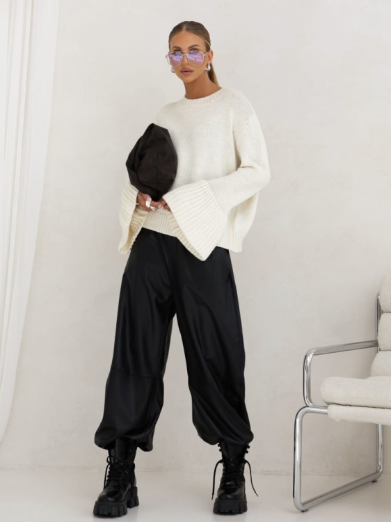 sweter-dzwonek.jpg